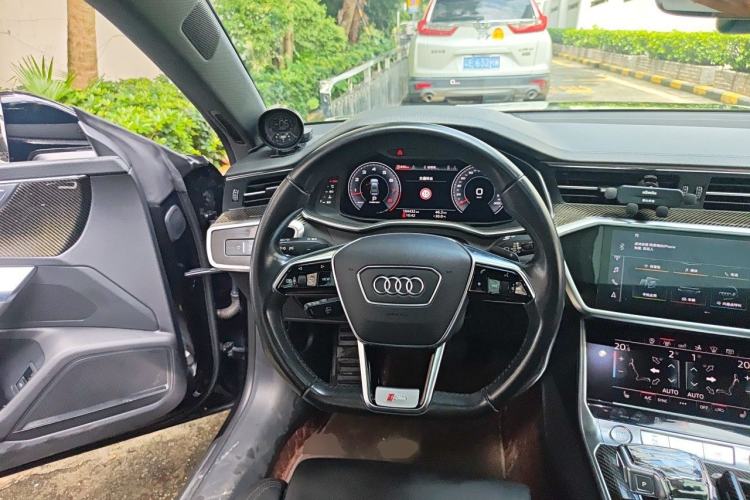 Used Audi A7 2019 55 TFSI quattro Dynamic Edition Steering Wheel