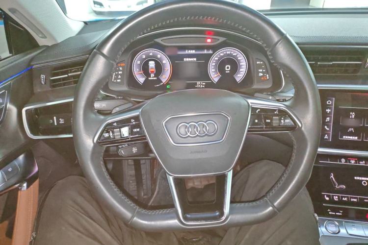 Used Audi A7 2019 55 TFSI quattro Dynamic Edition Steering Wheel