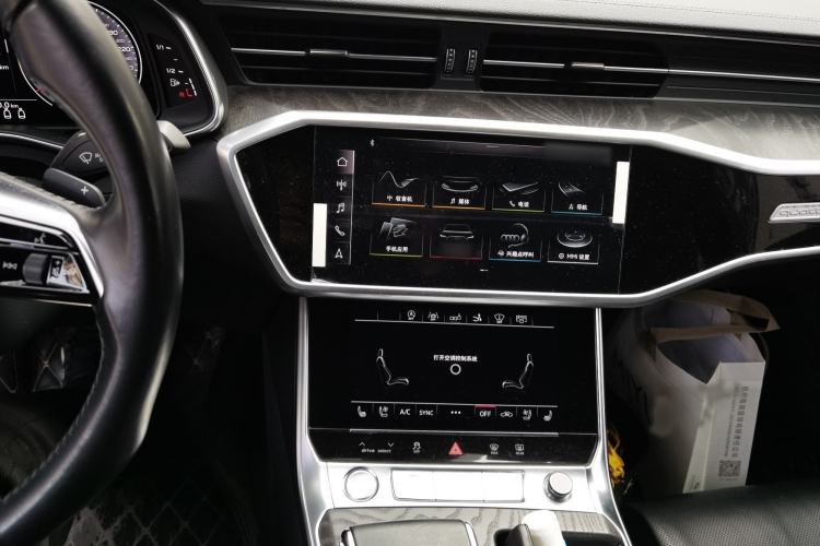 Used Audi A7 2019 55 TFSI quattro Competition Edition Audio And AC Panel