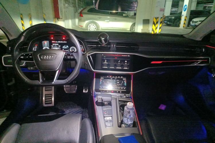 Used Audi A7 2019 55 TFSI quattro Competition Edition Center Console