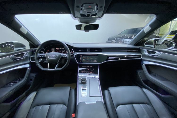 Used Audi A7 2019 55 TFSI quattro Dynamic Edition Interior 2