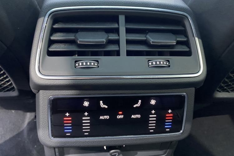 Used Audi A7 2019 55 TFSI quattro Dynamic Edition Interior 4
