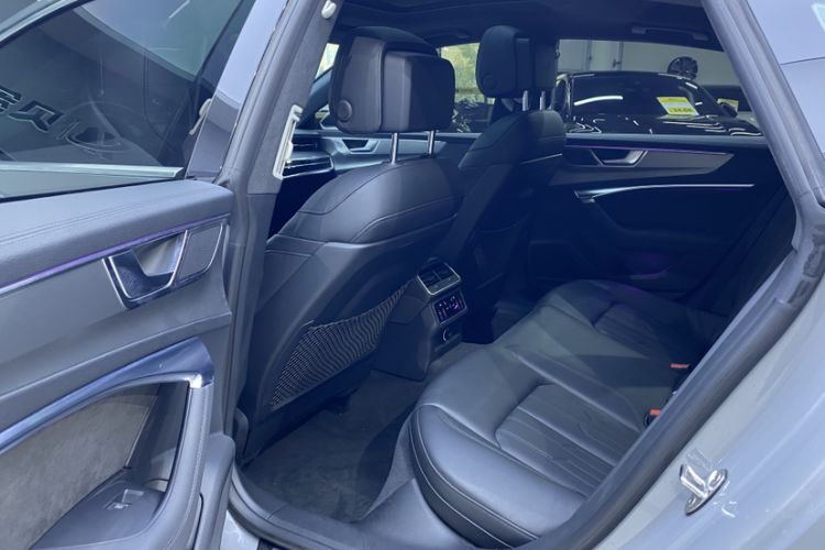 Used Audi A7 2019 55 TFSI quattro Dynamic Edition Interior 8