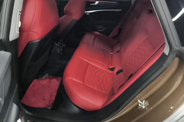 Used Audi A7 2019 55 TFSI quattro Dynamic Edition Left Rear Seat
