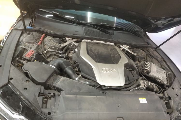 Used Audi A7 2019 55 TFSI quattro Dynamic Edition Engine Bay