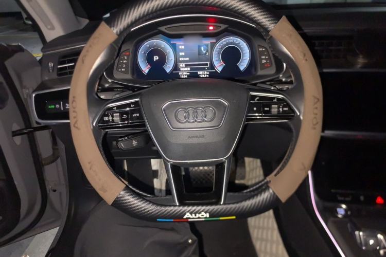 Used Audi A7 2019 55 TFSI quattro Dynamic Edition Steering Wheel