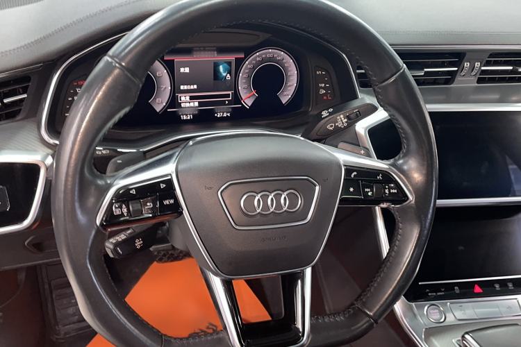 Used Audi A7 2019 55 TFSI quattro Dynamic Edition Steering Wheel