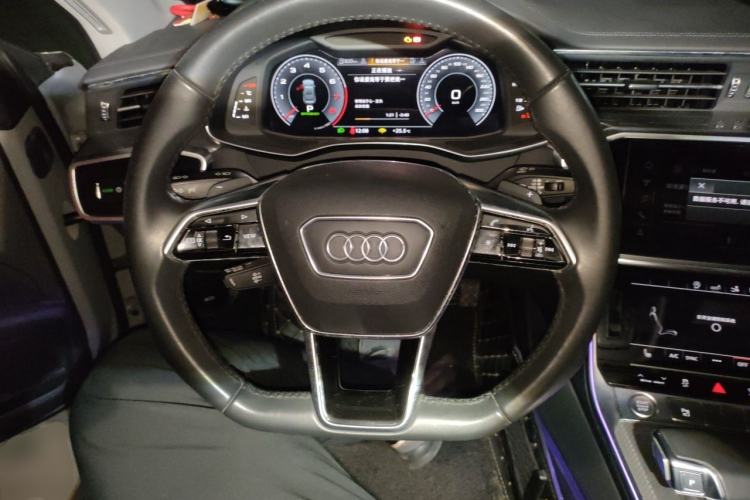 Used Audi A7 2019 55 TFSI quattro Dynamic Edition Steering Wheel