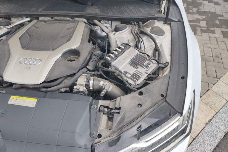 Used Audi A7 2019 55 TFSI quattro Dynamic Edition Engine Bay Left
