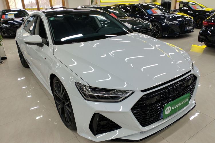 Used Audi A7 2019 55 TFSI quattro Dynamic Edition Front Right 45 Deg
