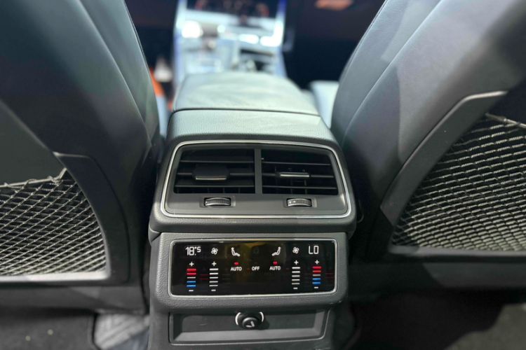 Used Audi A7 2019 55 TFSI quattro Dynamic Edition Interior 3