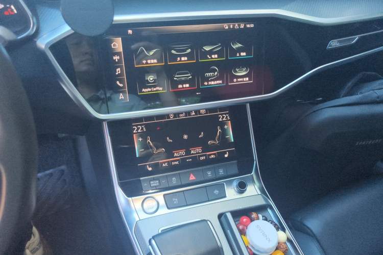 Used Audi A7 2020 45 TFSI Prestige Edition Audio And AC Panel