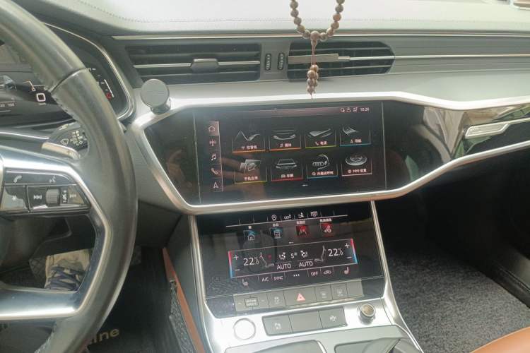 Used Audi A7 2020 40 TFSI Luxury Model Audio And AC Panel