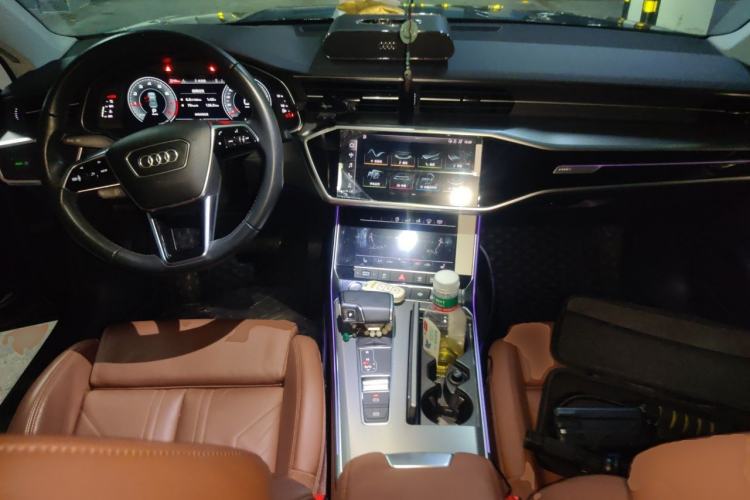 Used Audi A7 2020 45 TFSI Prestige Edition Center Console