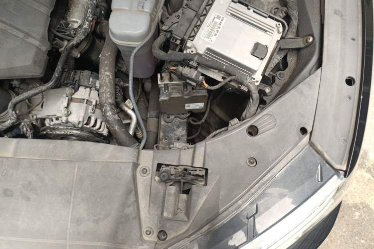 Used Audi A7 2020 40 TFSI Luxury Model Engine Bay Left