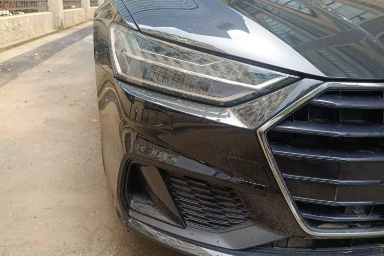 Used Audi A7 2020 40 TFSI Luxury Model Right Front Headlight