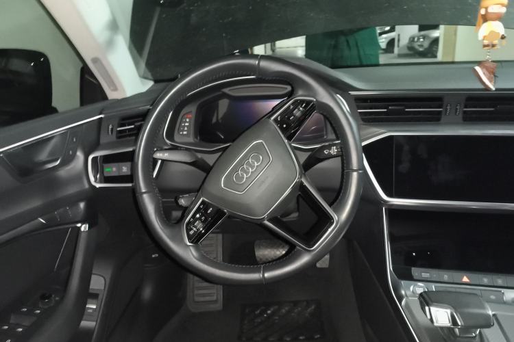 Used Audi A7 2020 45 TFSI Prestige Edition Steering Wheel