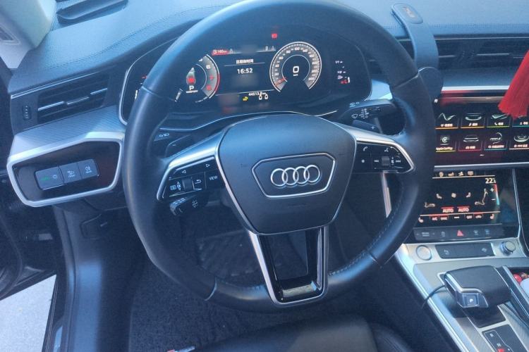 Used Audi A7 2020 45 TFSI Prestige Edition Steering Wheel