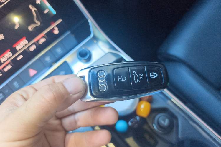 Used Audi A7 2020 45 TFSI Prestige Edition Vehicle Key