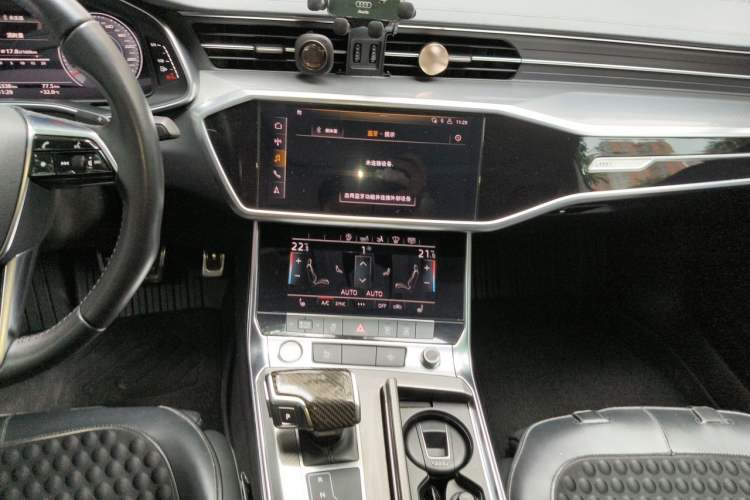 Used Audi A7 2020 45 TFSI Prestige Edition Audio And AC Panel