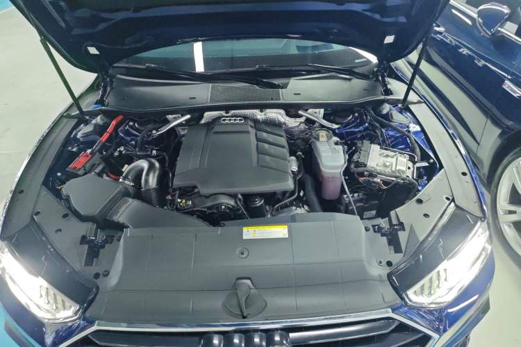 Used Audi A7 2020 45 TFSI Prestige Edition Engine Bay