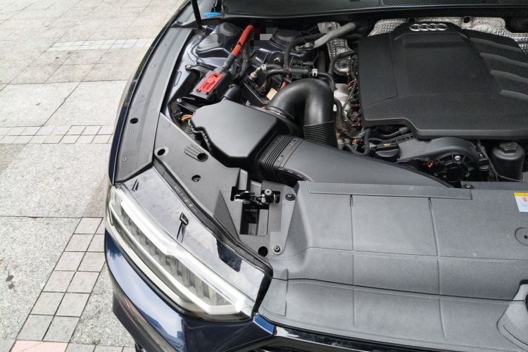 Used Audi A7 2020 45 TFSI Prestige Edition Engine Bay Right