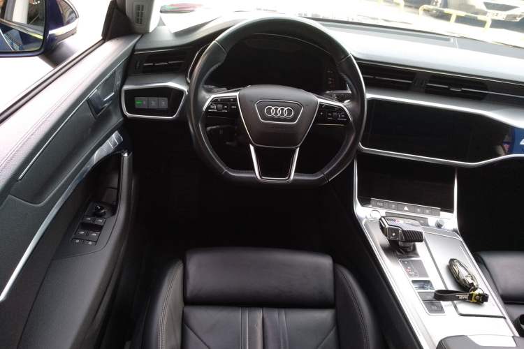 Used Audi A7 2020 45 TFSI Prestige Edition Steering Wheel