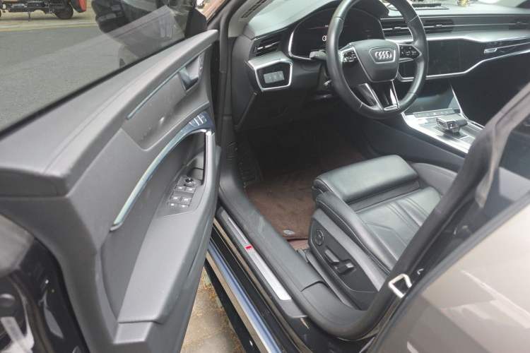 Used Audi A7 2020 45 TFSI Prestige Edition Driver Seat
