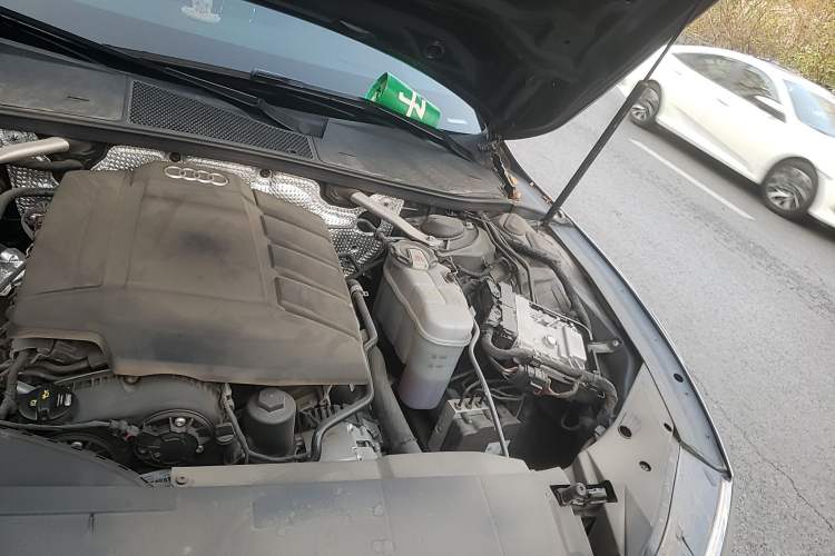 Used Audi A7 2020 45 TFSI Prestige Edition Engine Bay Left