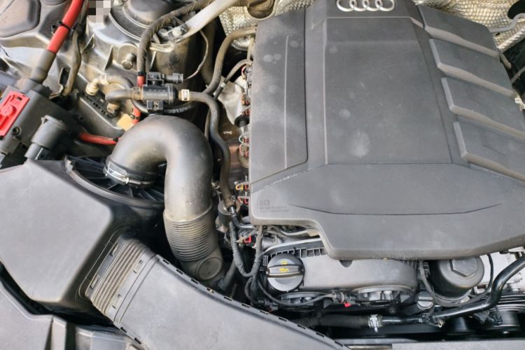 Used Audi A7 2020 45 TFSI Prestige Edition Engine Bay Right