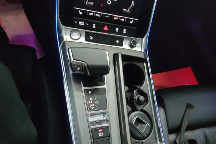 Used Audi A7 2020 45 TFSI Prestige Edition Gear Lever