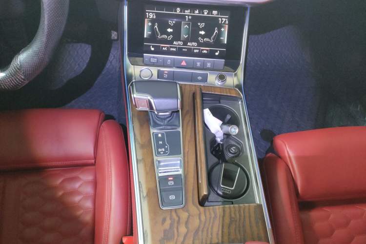 Used Audi A7 2020 45 TFSI Prestige Edition Gear Lever