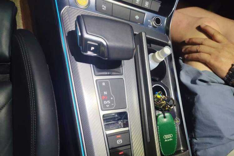 Used Audi A7 2020 45 TFSI Prestige Edition Gear Lever