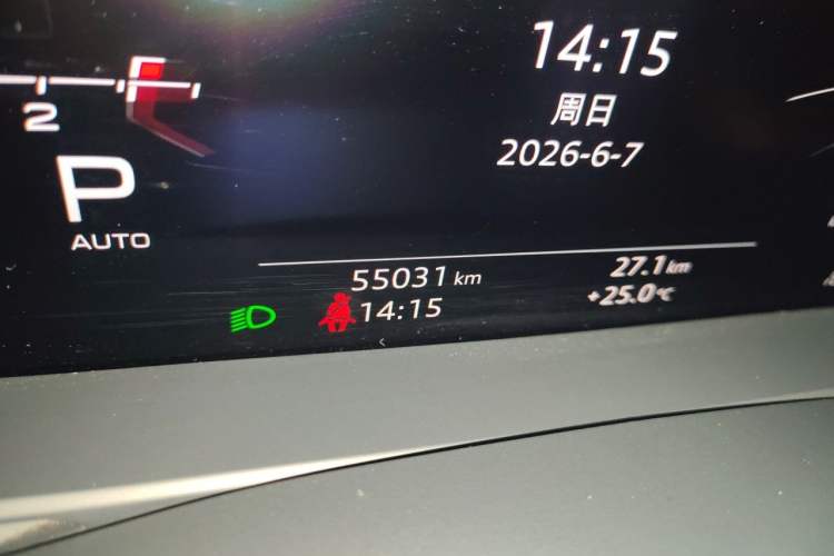 Used Audi A7 2020 45 TFSI Prestige Edition Odometer Close Up