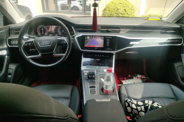 Used Audi A7 2020 40 TFSI Luxury Model Center Console