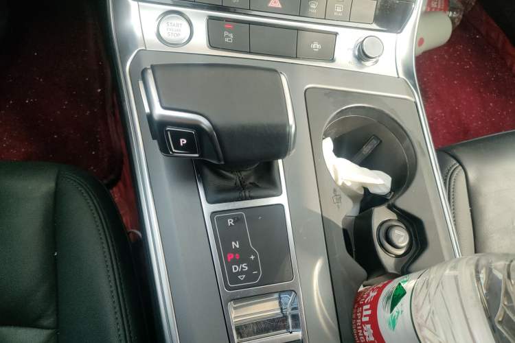 Used Audi A7 2020 40 TFSI Luxury Model Gear Lever