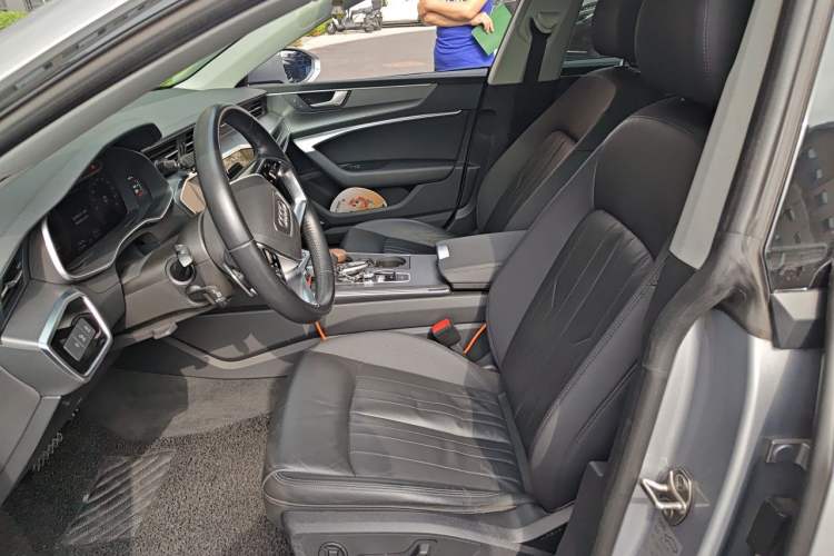 Used Audi A7 2020 40 TFSI Luxury Model Left Front Seat