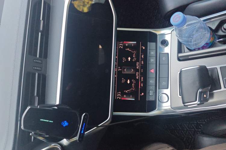 Used Audi A7 2020 45 TFSI Prestige Edition Audio And AC Panel
