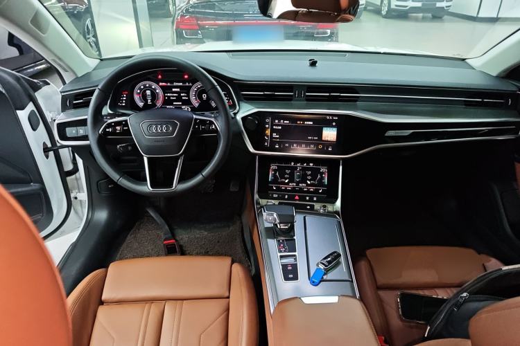 Used Audi A7 2020 45 TFSI Prestige Edition Center Console