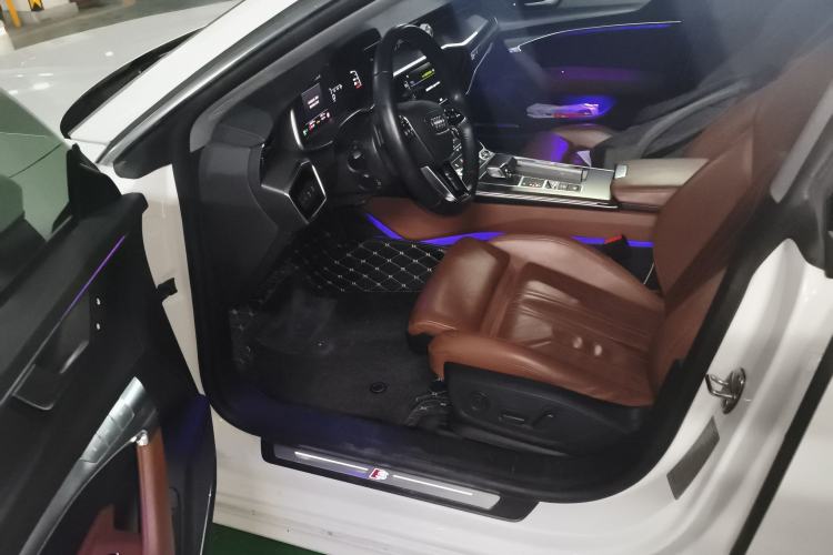 Used Audi A7 2020 45 TFSI Prestige Edition Driver Seat
