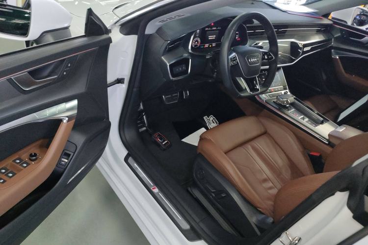 Used Audi A7 2020 45 TFSI Prestige Edition Driver Seat