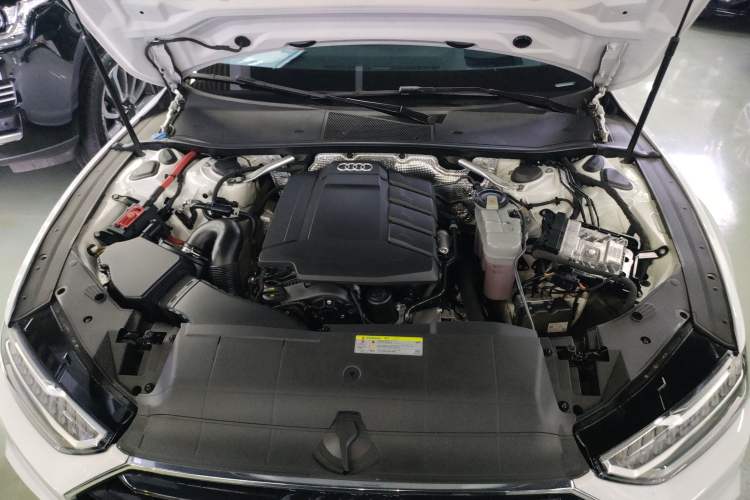 Used Audi A7 2020 45 TFSI Prestige Edition Engine Bay
