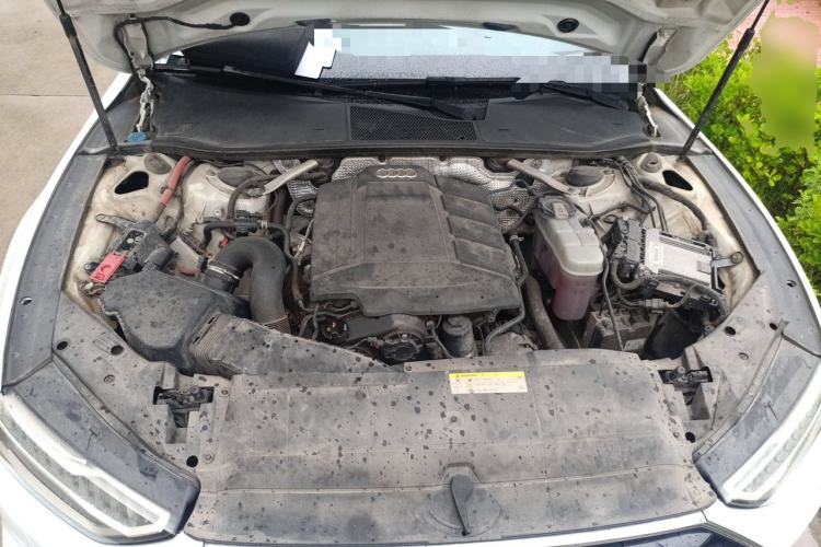 Used Audi A7 2020 40 TFSI Luxury Model Engine Bay