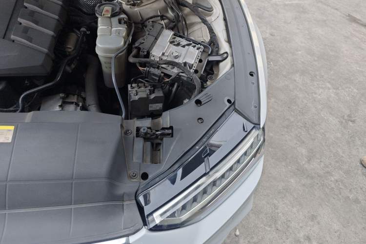 Used Audi A7 2020 45 TFSI Prestige Edition Engine Bay Left