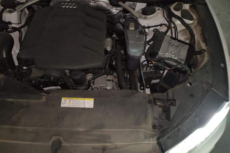 Used Audi A7 2020 45 TFSI Prestige Edition Engine Bay Left
