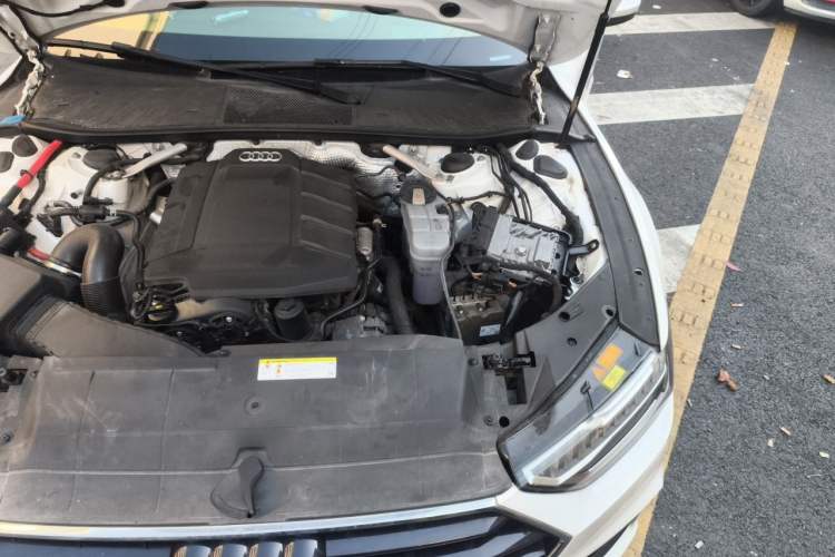 Used Audi A7 2020 45 TFSI Prestige Edition Engine Bay Left