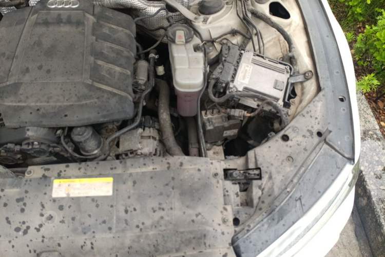 Used Audi A7 2020 40 TFSI Luxury Model Engine Bay Left
