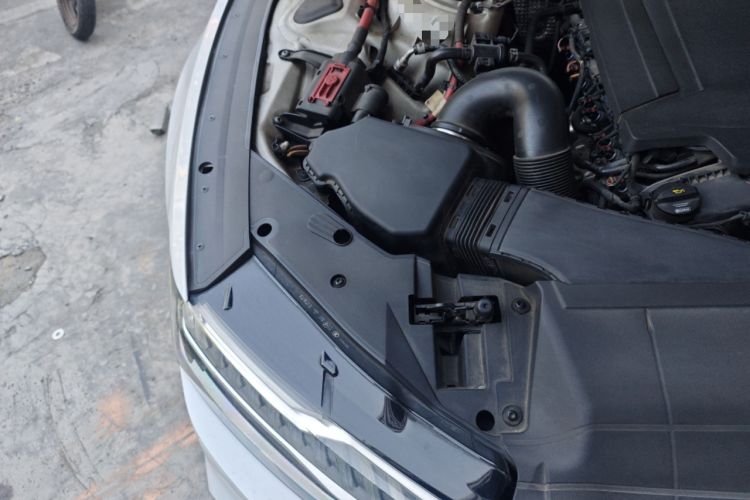 Used Audi A7 2020 45 TFSI Prestige Edition Engine Bay Right