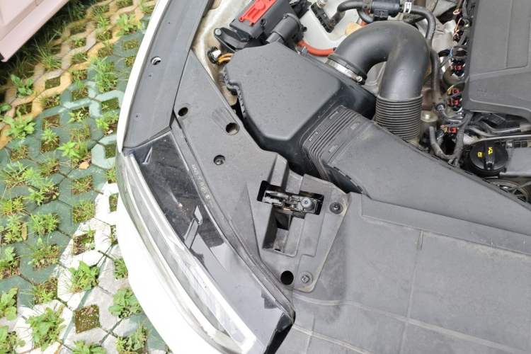 Used Audi A7 2020 45 TFSI Exclusive Edition Engine Bay Right
