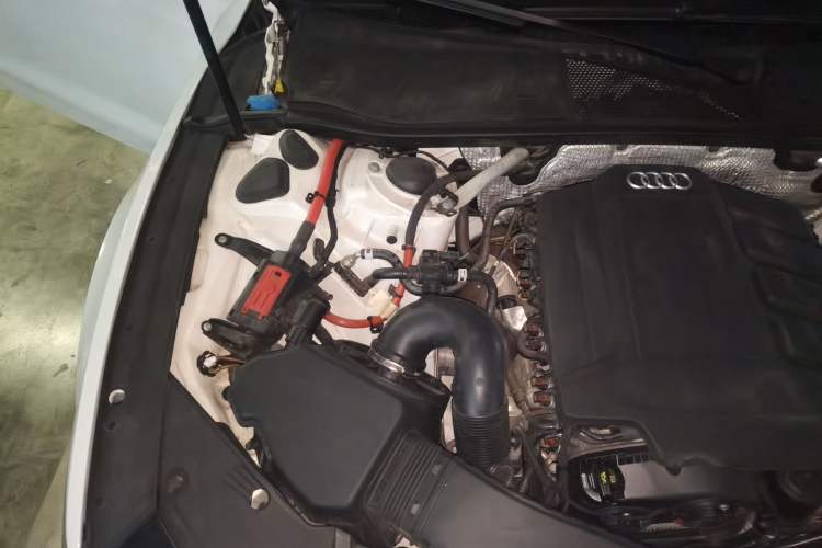 Used Audi A7 2020 45 TFSI Prestige Edition Engine Bay Right